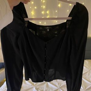 Super cute black top